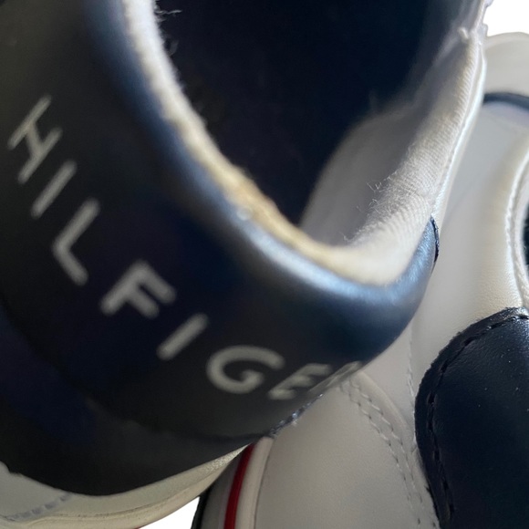 Tommy Hilfiger X VANS Slip on Sneakers WHITE BLUE AND RED. - Picture 4 of 6